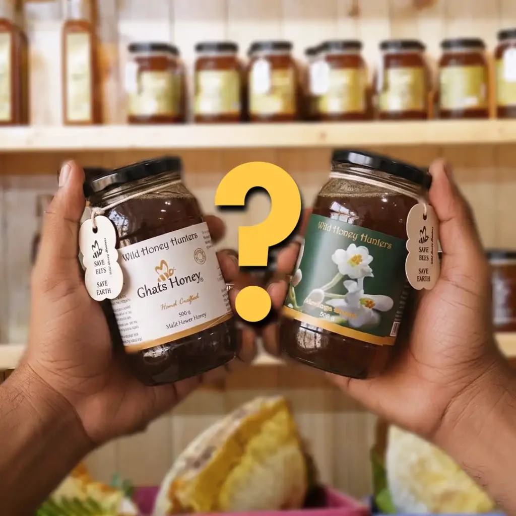 Two hands holding different jars of honey with a question mark between them, highlighting whether different types of honey can be mixed together.